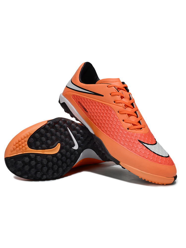 CRAMPONS HYPERVENOM PHANTOM ELITE TF