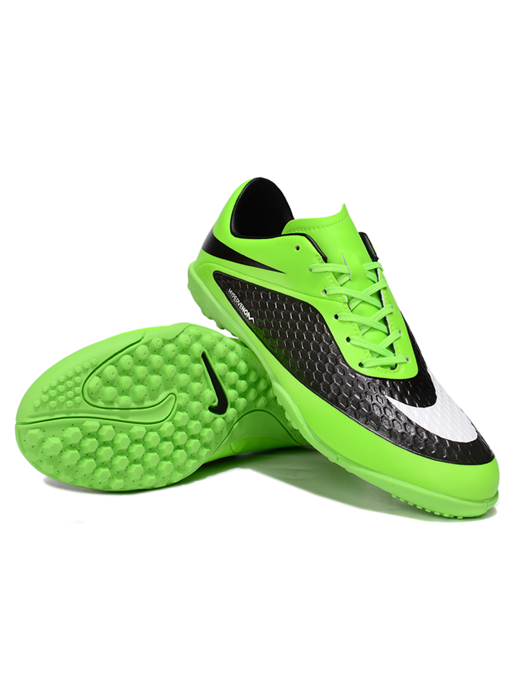 CRAMPONS HYPERVENOM PHANTOM ELITE TF