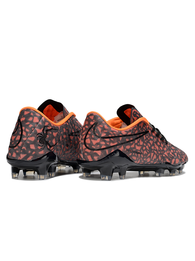 CRAMPONS HYPERVENOM PHANTOM ELITE FG