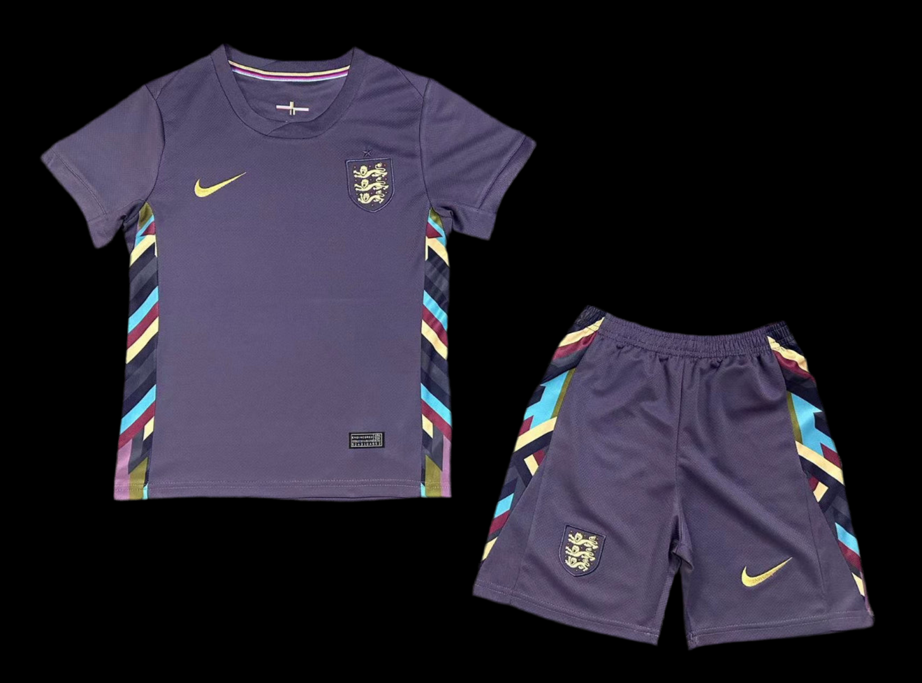 ANGLETERRE 2024 EXT ENFANT