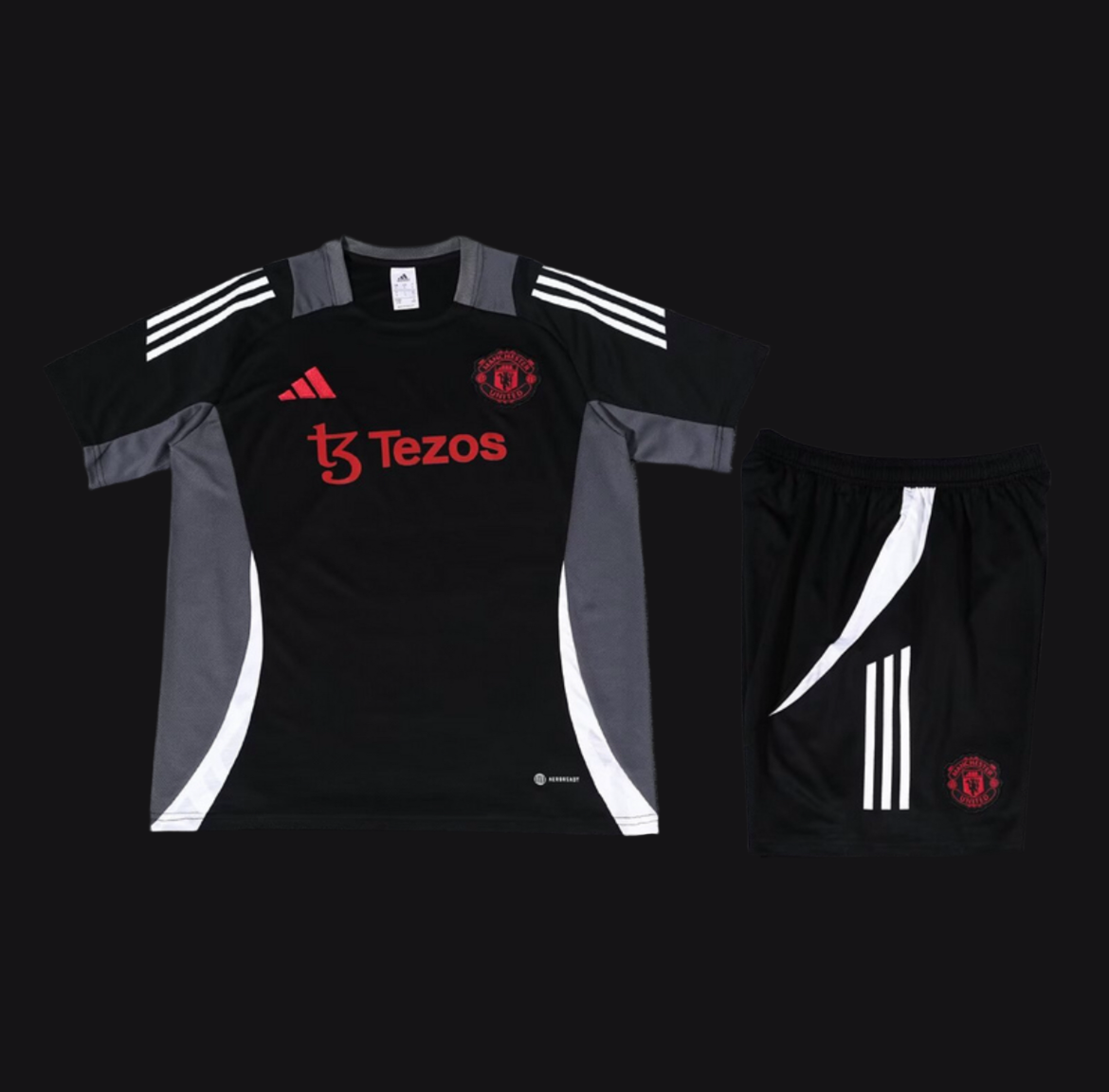 MANCHESTER UNITED 24/25 TRAINING KIT