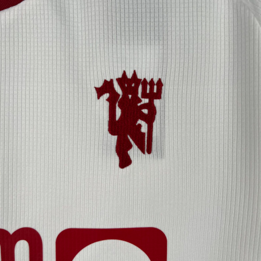 MANCHESTER UNITED 2023/2024 THIRD