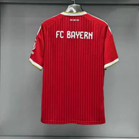 BAYERN 26/27 Domicile