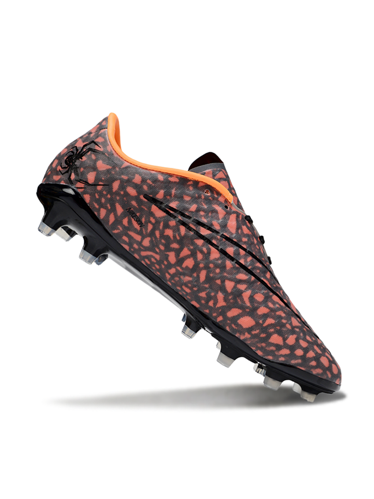CRAMPONS HYPERVENOM PHANTOM ELITE FG
