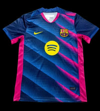BARCELONE 25/26 CONCEPT GRIFFE