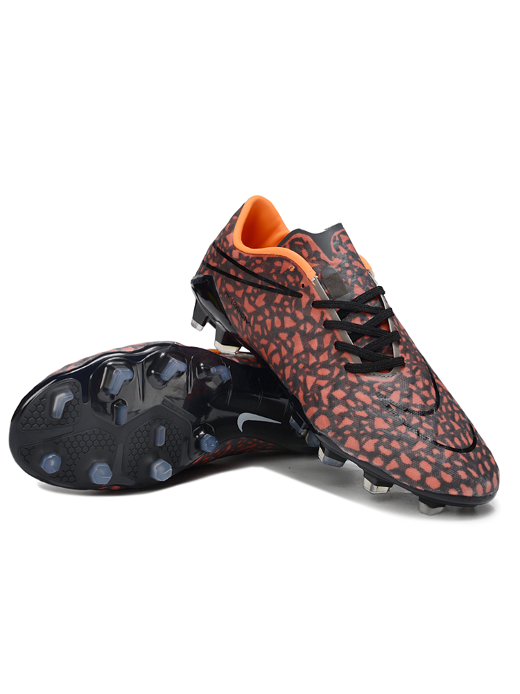 CRAMPONS HYPERVENOM PHANTOM ELITE FG