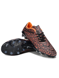 CRAMPONS HYPERVENOM PHANTOM ELITE FG