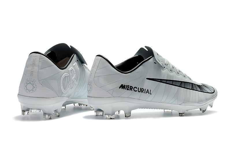 CRAMPONS MERCURIAL VAPOR XI